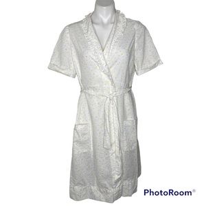 Vintage Homemade Bathrobe Robe Medium White Pastel Geometric Lace S/S